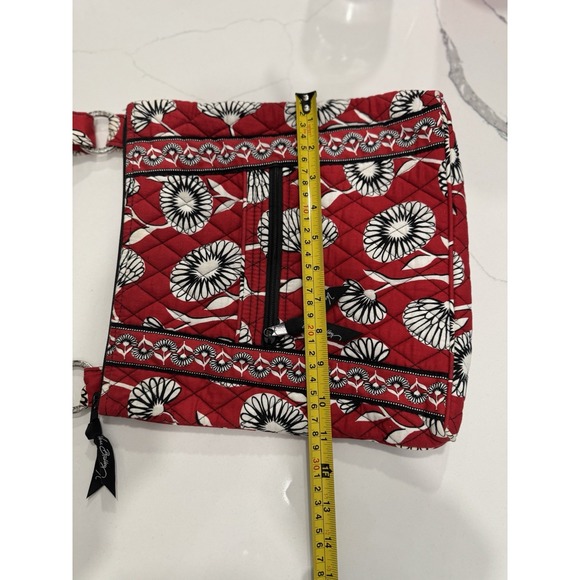 Vera Bradley Deco Daisy Hipster Crossbody Shoulder Bag Retired EUC - Picture 9 of 10